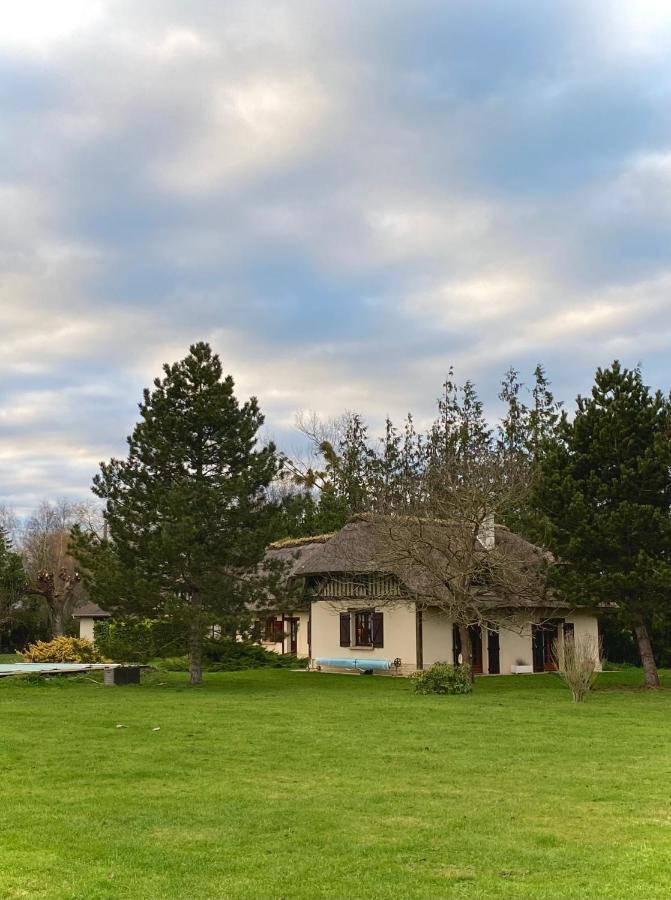 Maison Traditionnelle Normande Avec Piscine Hotot-en-Auge 외부 사진